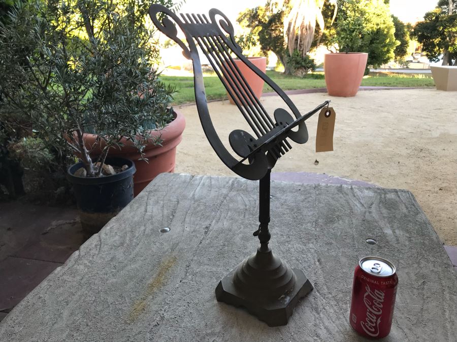 Vintage Brass Lyre Music Display Stand [Photo 16]