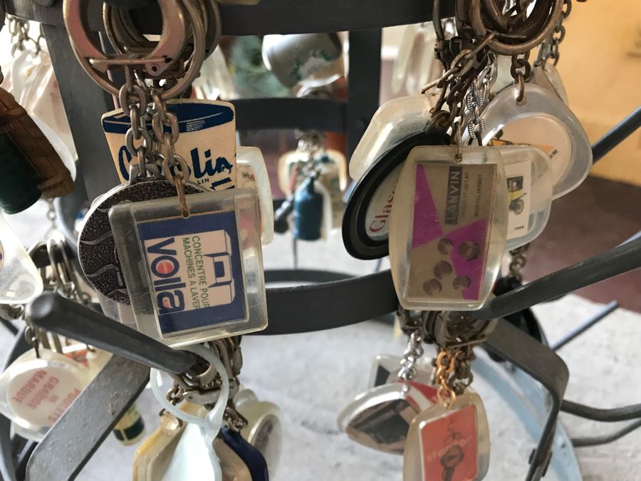 Round 6-Tier Metal Display Rack Filled With Vintage Keychains - See Photos [Photo 29]