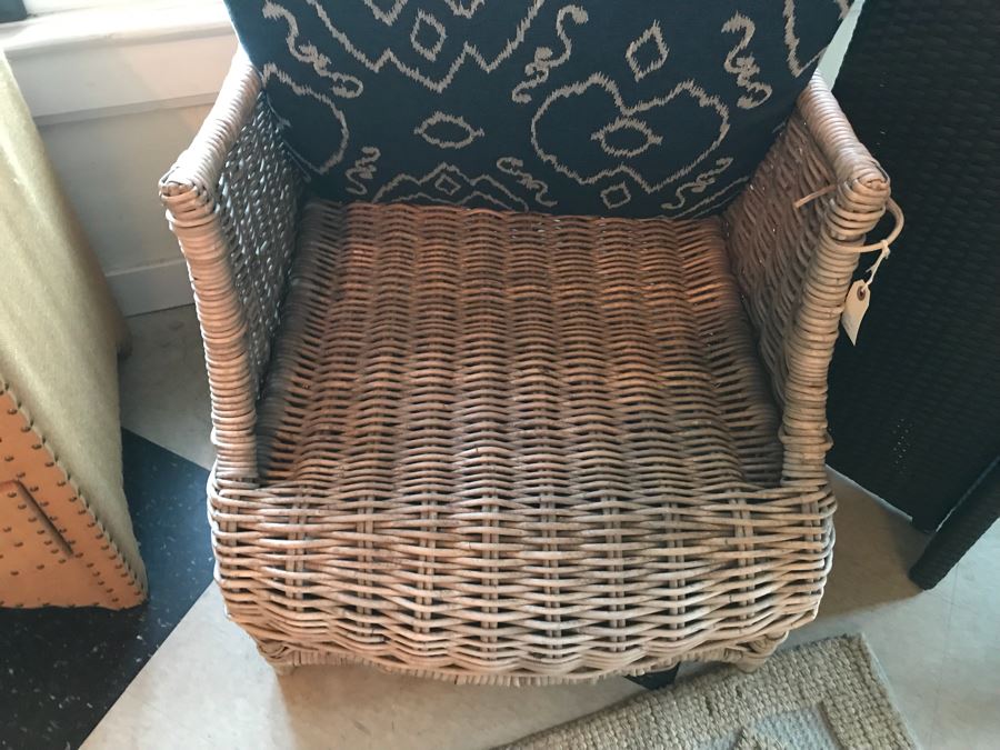 Woven Wicker Armchair [Photo 6]