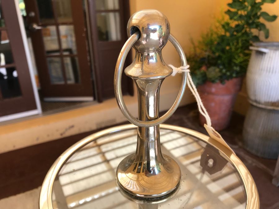 Nice 3-Tier Chrome Metal And Glass Display Stand [Photo 5]