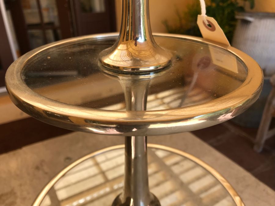 Nice 3-Tier Chrome Metal And Glass Display Stand [Photo 6]