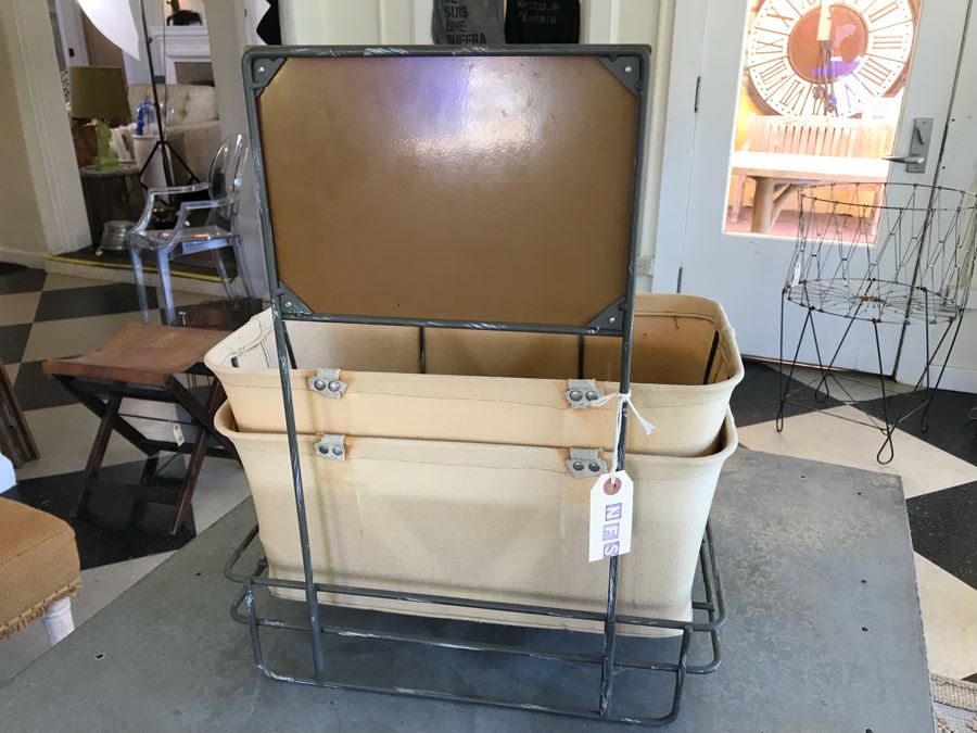 Retro Store Use A Basket For Easy Shoping Display Rack And (2) Canvas And Metal Shopping Baskets [Photo 9]