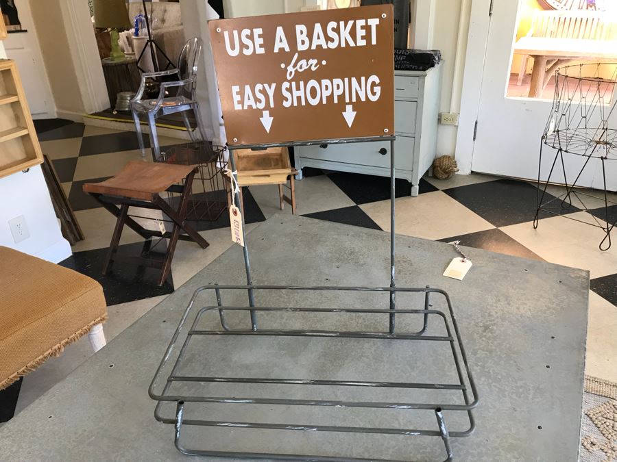 Retro Store Use A Basket For Easy Shoping Display Rack And (2) Canvas And Metal Shopping Baskets [Photo 7]