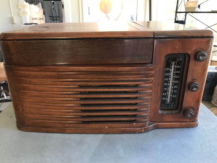 Vintage PHILCO Tube Record Player And Radio Needs Servicing [Photo 12]