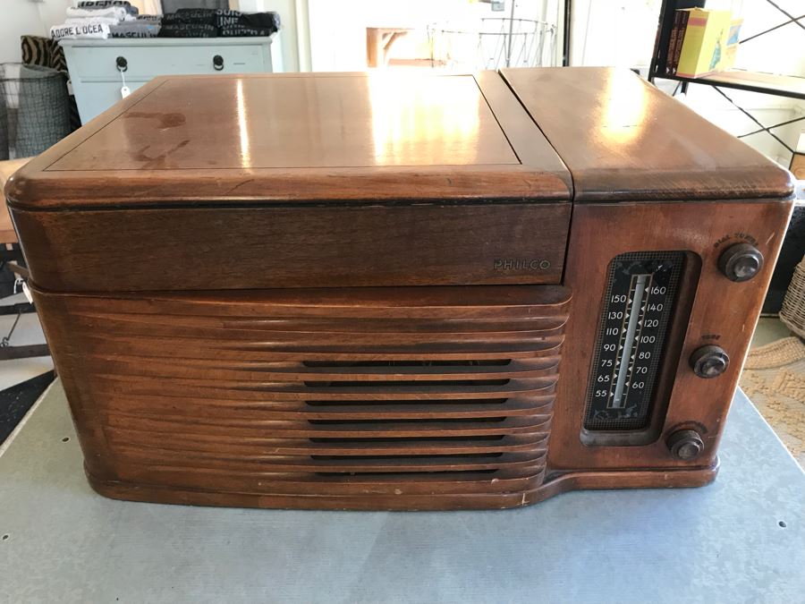 Vintage PHILCO Tube Record Player And Radio Needs Servicing [Photo 11]
