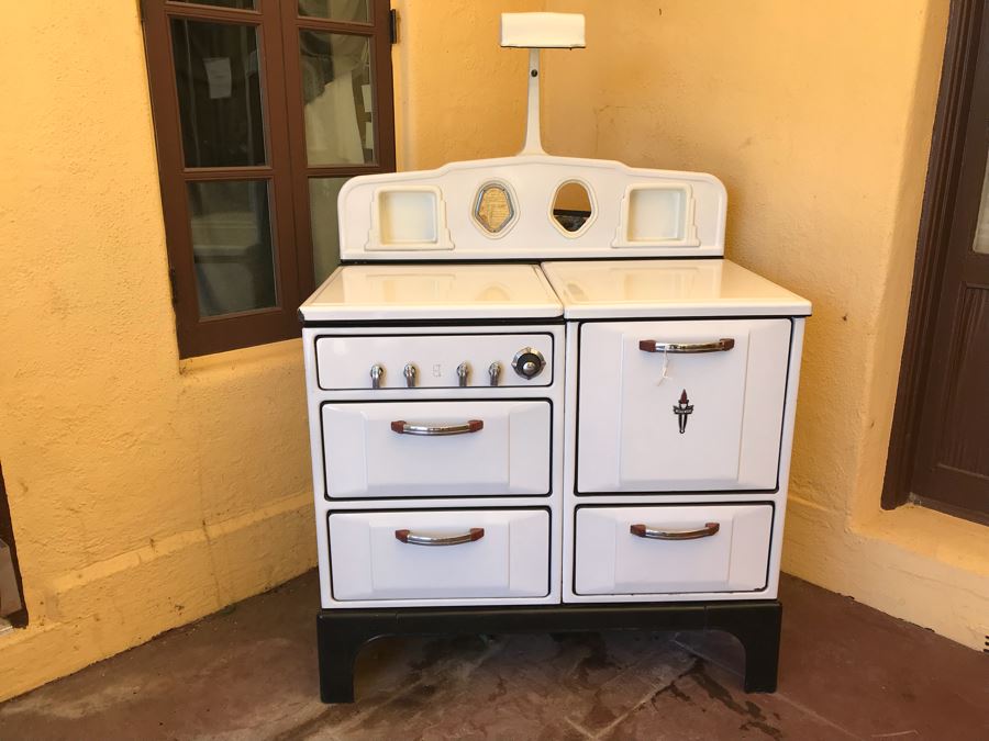 Vintage WEDGEWOOD Porcelain Stove With Light In Great Condition (Was Working - May Need Servicing) [Photo 3]