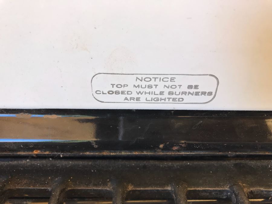 Vintage WEDGEWOOD Porcelain Stove With Light In Great Condition (Was Working - May Need Servicing) [Photo 17]