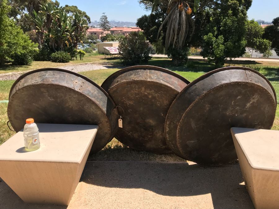 Set Of (3) Very Large Vintage Metal Pans [Photo 2]