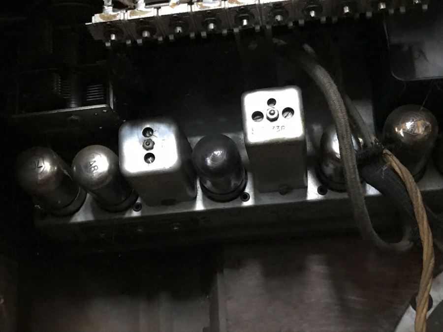 Vintage Art Deco PHILCO Upright Tube Radio With Record Player Needs Servicing 30'W X 16'D X 34'H [Photo 23]