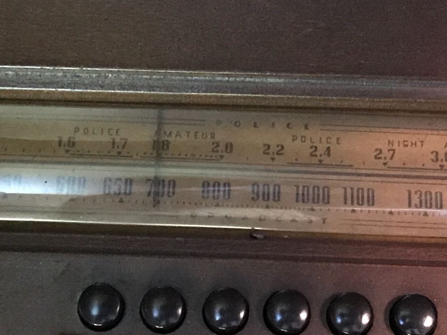 Vintage Art Deco PHILCO Upright Tube Radio With Record Player Needs Servicing 30'W X 16'D X 34'H [Photo 13]