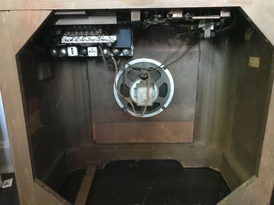 Vintage Art Deco PHILCO Upright Tube Radio With Record Player Needs Servicing 30'W X 16'D X 34'H [Photo 18]