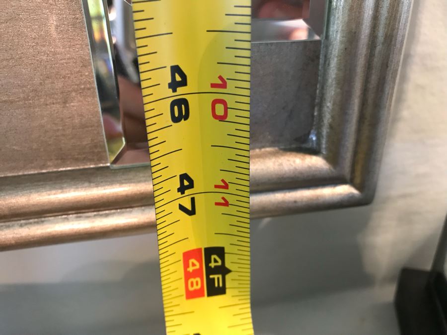 Designer Wall Mirror 36' X 48' [Photo 7]