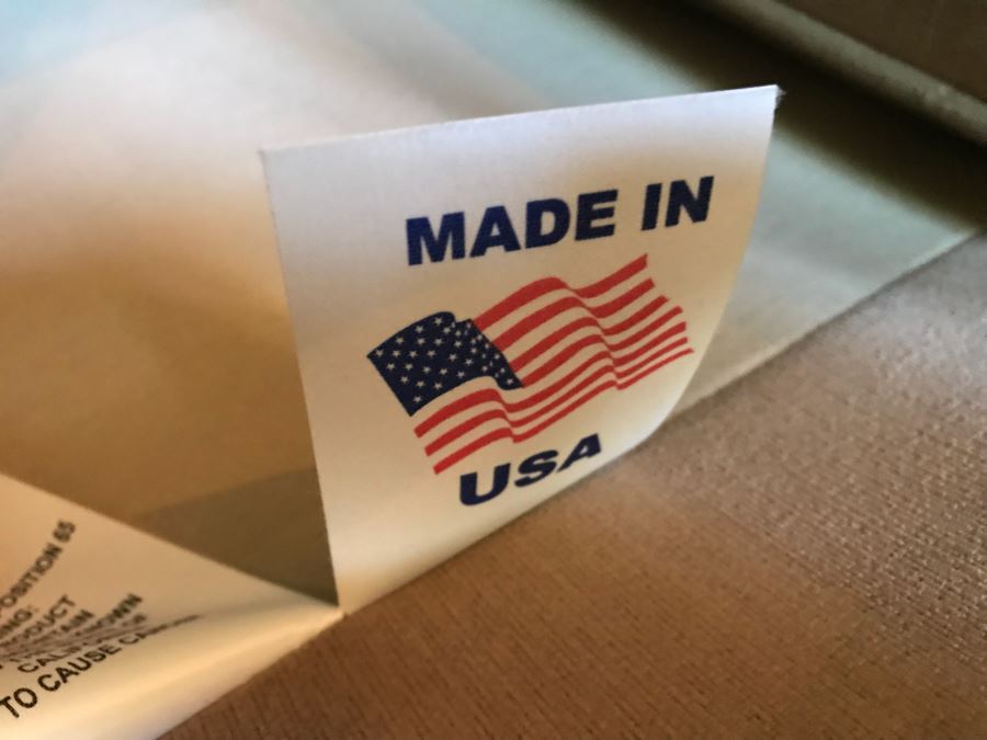 Sectional Sofa Made In USA 66' X 106' [Photo 9]