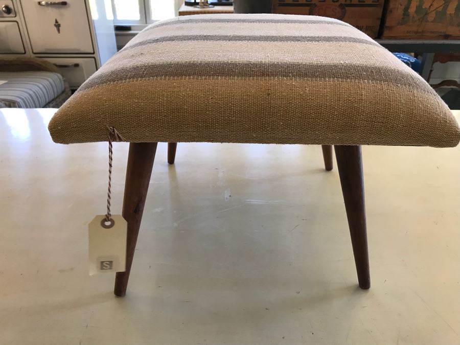 Mid-Century Style Footstool [Photo 4]