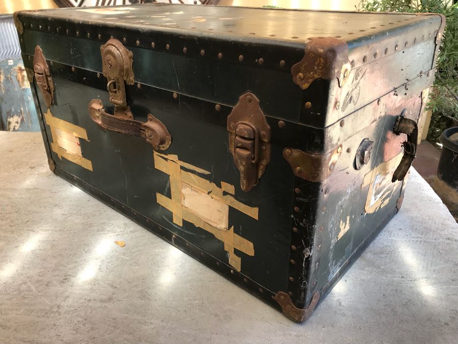 Vintage Trunk [Photo 5]