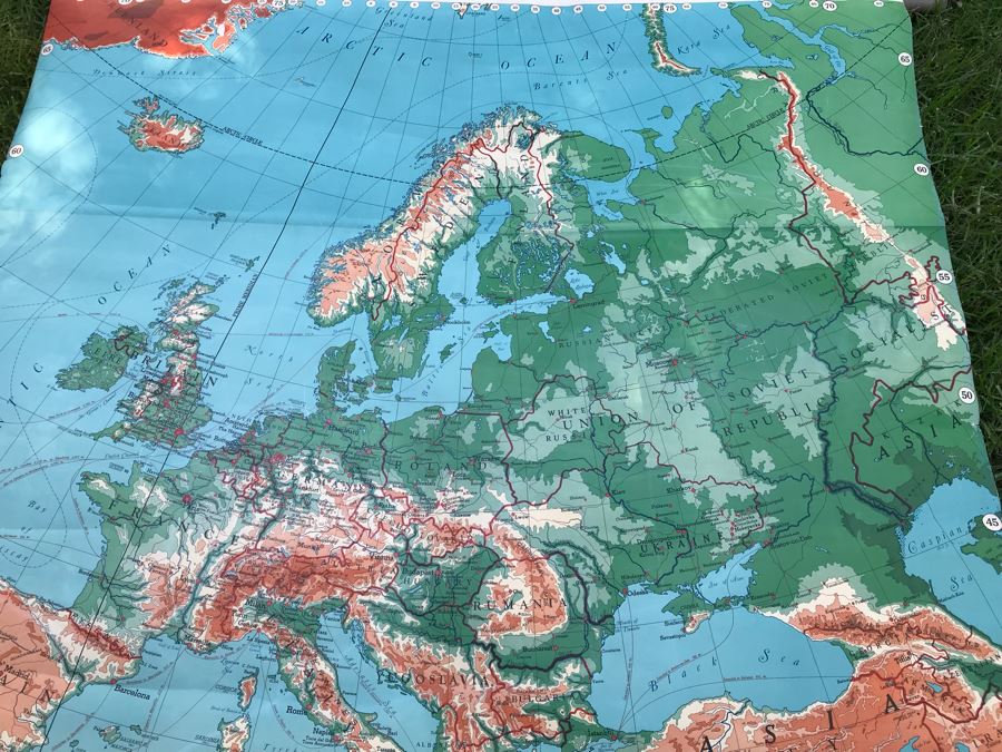Vintage School Pull Down Map Reality Series Europe Weber Costello Co [Photo 3]