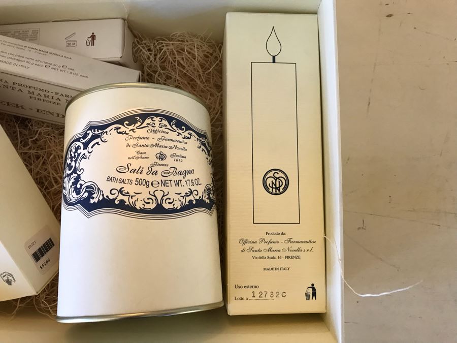 Santa Maria Novella Firenze Gift Box With Bubble Bath, Bath Salts, (2) Week-End Soap And Candle Retails Over $240 [Photo 10]