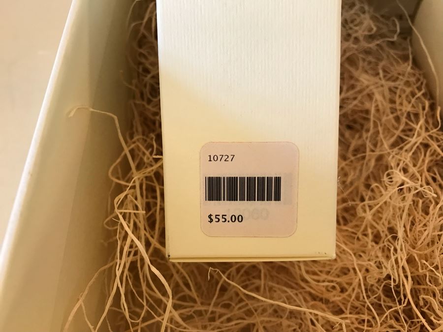 Santa Maria Novella Firenze Gift Box With Bubble Bath, Bath Salts, (2) Week-End Soap And Candle Retails Over $240 [Photo 4]