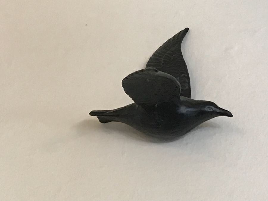 Set Of (5) Wall Mounted Birds In Motion Black Painted China Birds [Photo 6]