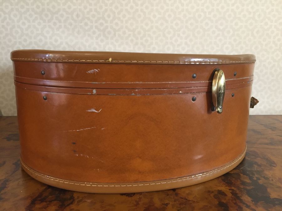 Vintage Luggage Set Of (3) [Photo 3]