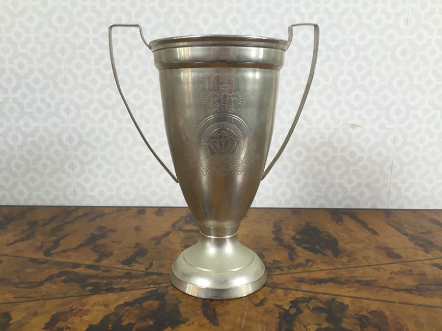 Various Trophies [Photo 8]