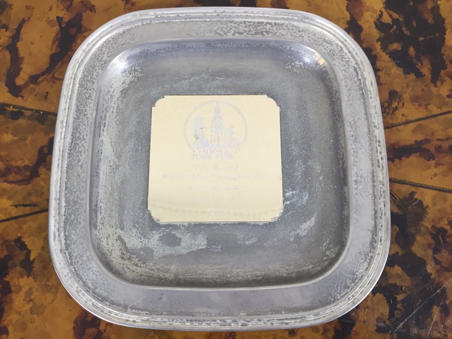 Various Trophies [Photo 2]