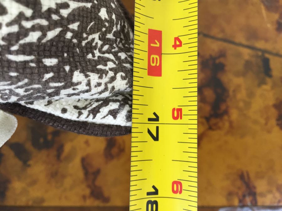 JUST ADDED - Designer Throw Pillow 17' X 17' [Photo 3]