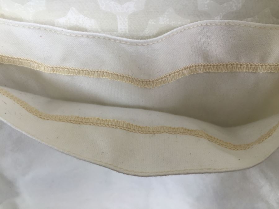 JUST ADDED - Set Of (2) NEW White Canvas Bags J'Adore L'Ocean [Photo 6]