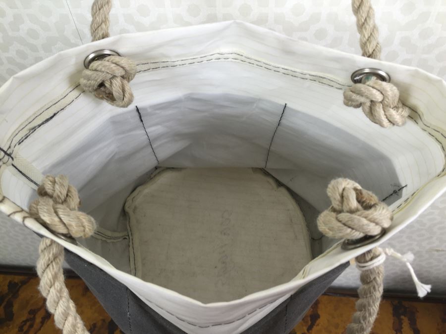 JUST ADDED - (2) NEW Nautical Sea Bags Tote Bags With Rope Handles [Photo 7]