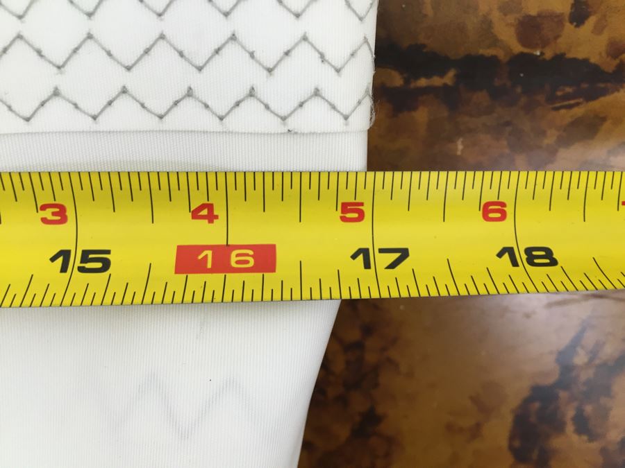 JUST ADDED - Set Of (3) NEW Tote Bags [Photo 7]