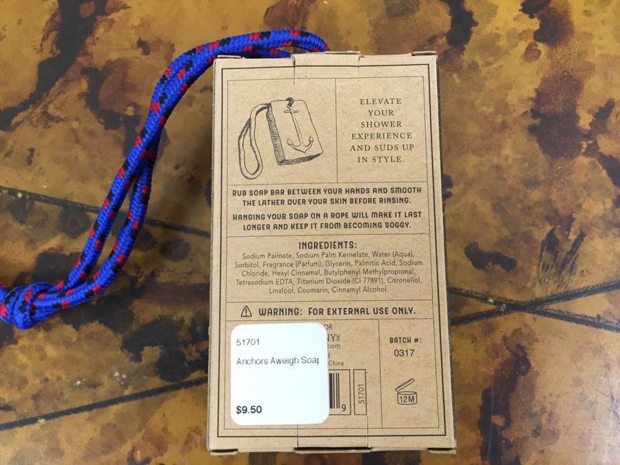 JUST ADDED - Set Of (8) NEW Two's Company Sea Salt Scent Soap On A Rope Bars [Photo 7]