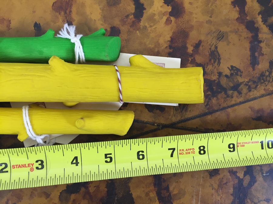 (12) New Designer Dog Collars And Chew Toys [Photo 10]