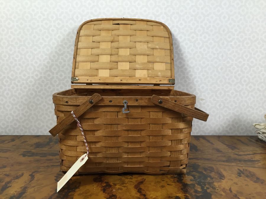 Picnic Basket Filled With New Products Including Laguiole Pocket Knife Bar Tool (Retails $65), (5) Manners For Women Books, Metal Ice Bucket And Various Linens [Photo 20]
