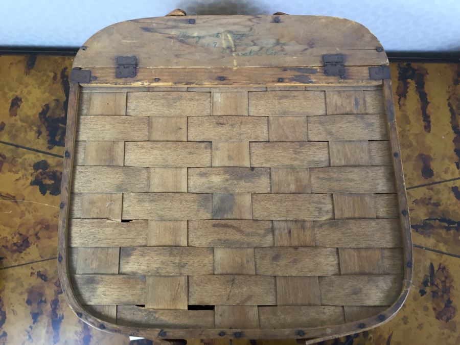 Picnic Basket Filled With New Products Including Laguiole Pocket Knife Bar Tool (Retails $65), (5) Manners For Women Books, Metal Ice Bucket And Various Linens [Photo 24]