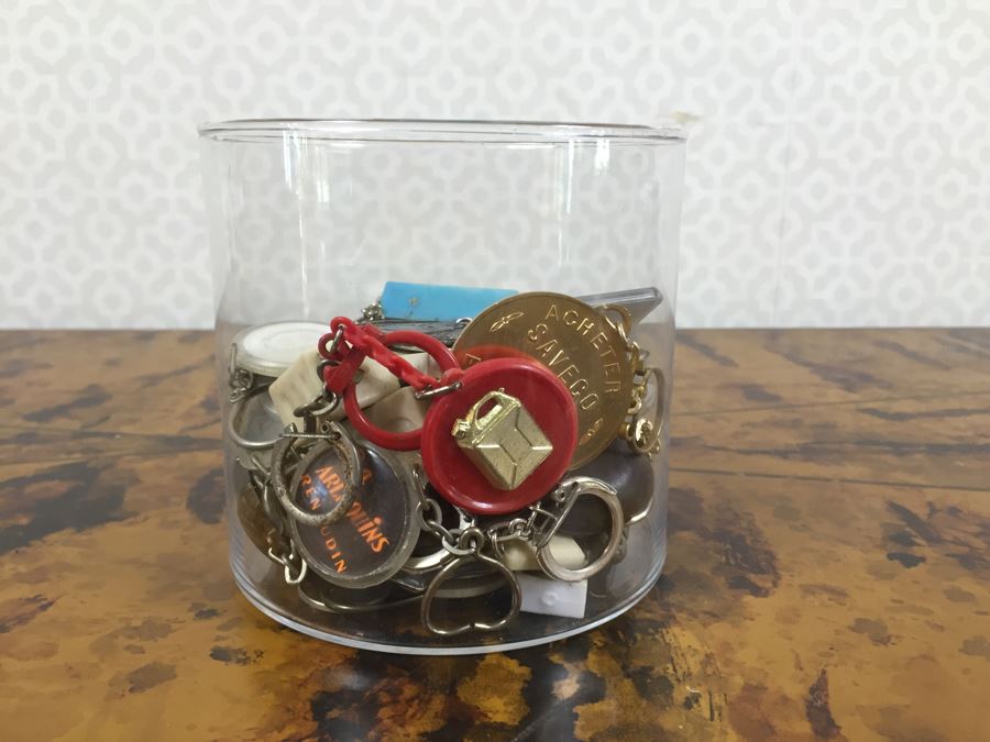 JUST ADDED - (2) Glass Bowls Filled With New Brass Keychains And Vintage Keychains [Photo 7]