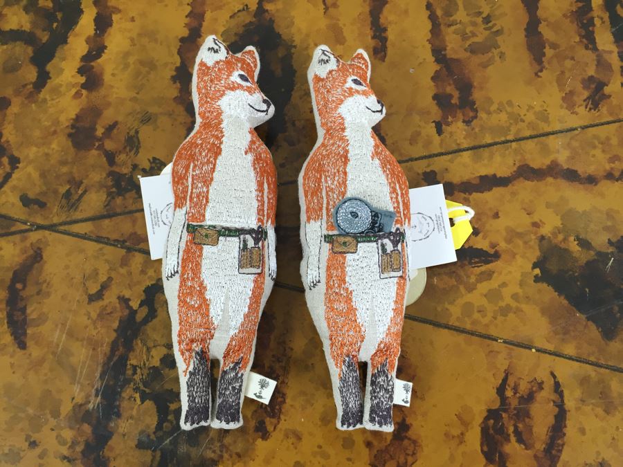 NEW Coral & Tusk Child's Stitched Teepee And Set Of Stitched Stuffed Animals, NEW Set Of (5) CA Paper Sets And Metal Industrial Picture Frame With CA Lifeguard Tower Photo - See Photos [Photo 20]