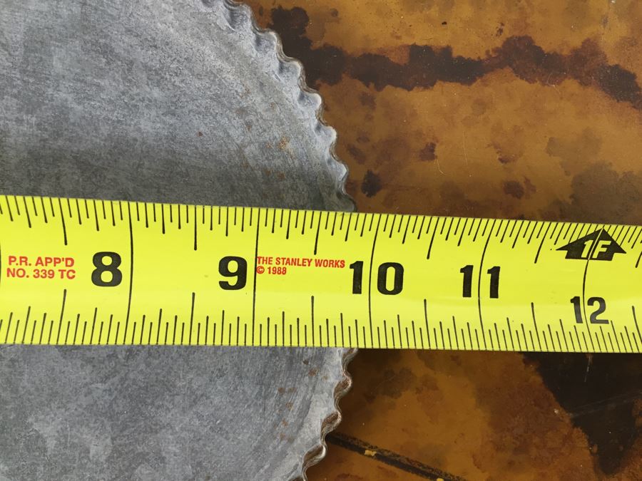 JUST ADDED - Metal Tray Filled With NEW Miniature Metal Artifact Industrial Tools Set Pick Axes And Hammers [Photo 5]