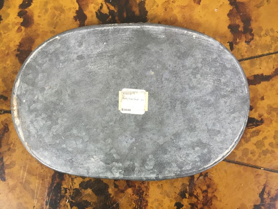 JUST ADDED - Metal Tray Filled With NEW Miniature Metal Artifact Industrial Tools Set Pick Axes And Hammers [Photo 4]