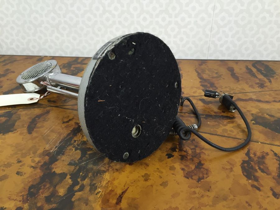 JUST ADDED - Vintage Astatic Corp Desktop Microphone Mod. No. D-104 [Photo 7]
