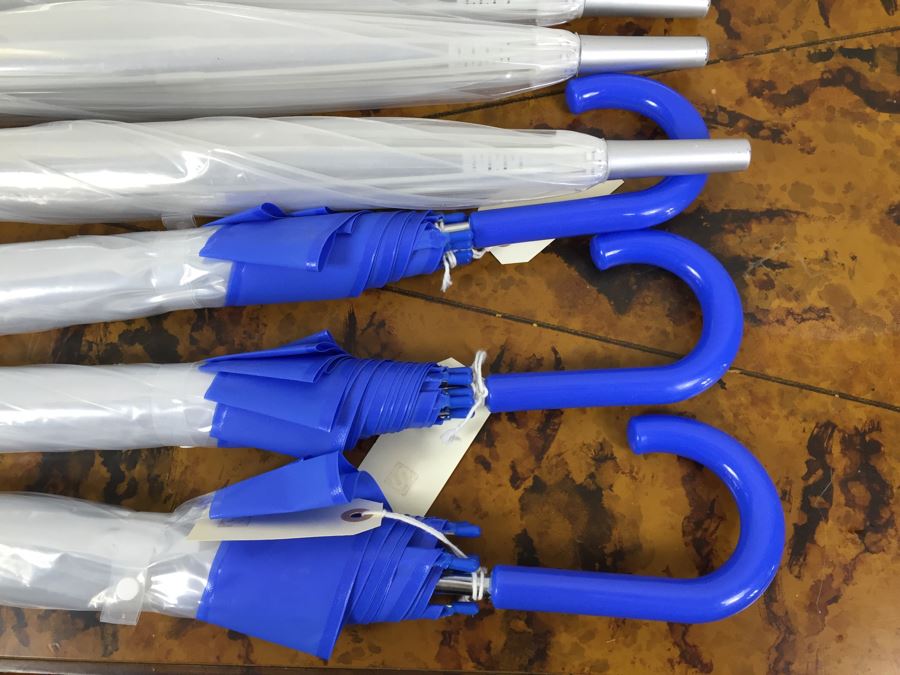 JUST ADDED - NEW Stoneware Crock Style Umbrella Stand Filled With (7) New Umbrellas [Photo 13]