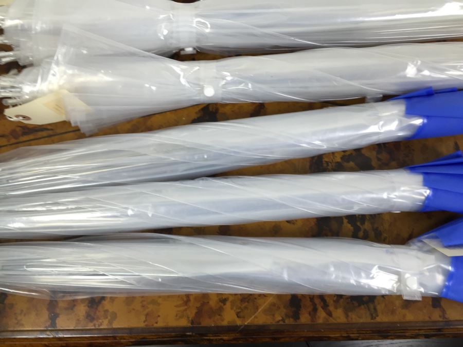 JUST ADDED - NEW Stoneware Crock Style Umbrella Stand Filled With (7) New Umbrellas [Photo 14]