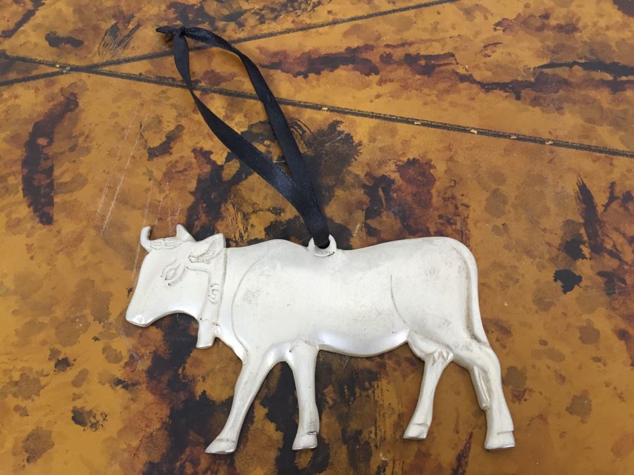 Various Wall Hooks, Ornaments, Glass Bowl And Brass Heart Boxes - See Photos [Photo 5]