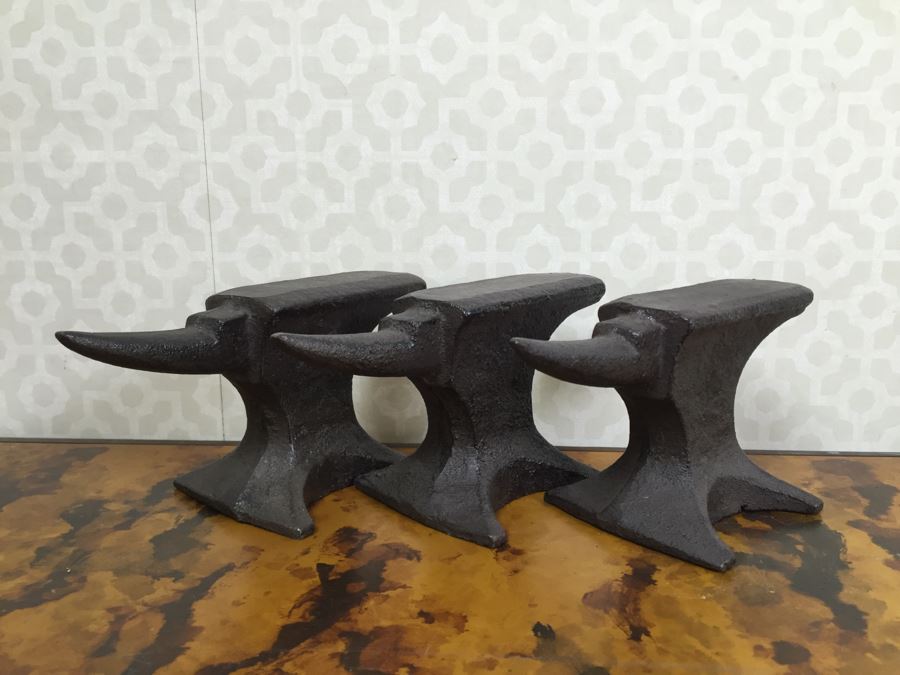 Collection Of (7) Small Metal Anvils And Metal Statue Figurine [Photo 14]