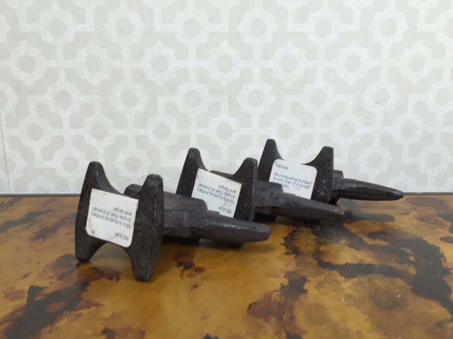Collection Of (7) Small Metal Anvils And Metal Statue Figurine [Photo 19]