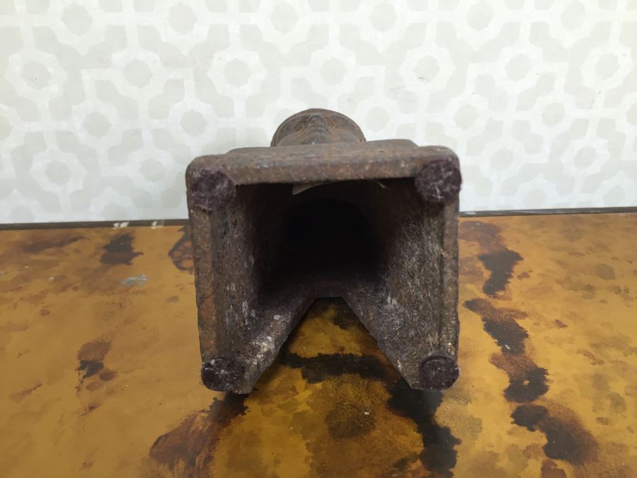 Collection Of (7) Small Metal Anvils And Metal Statue Figurine [Photo 10]