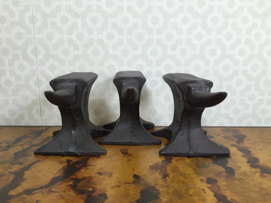 Collection Of (7) Small Metal Anvils And Metal Statue Figurine [Photo 13]
