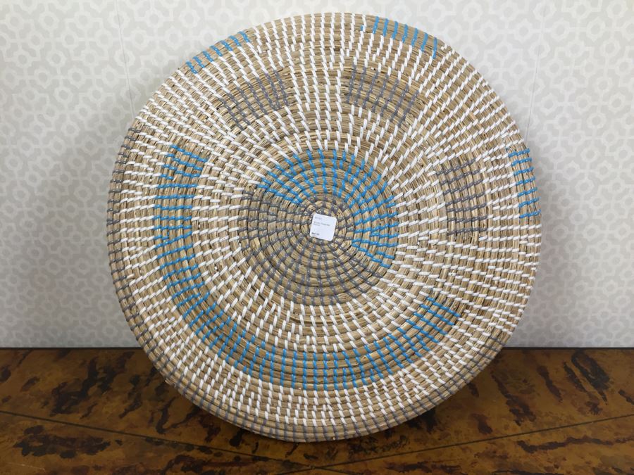 Contemporary Woven Basket 20.5'W And Large Rope Ball [Photo 3]