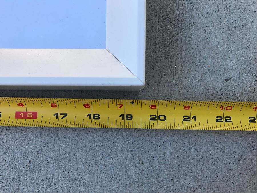 Pair Of Shadow Box Framed Faux Starfish (Larger: 19.5' X 19.5') [Photo 6]