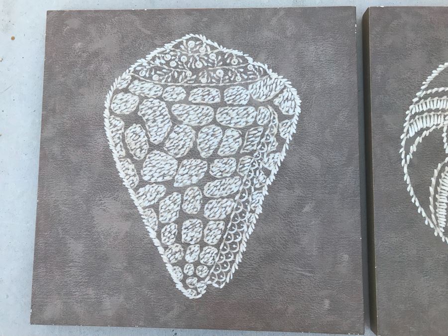 Pair Of Canvas Prints Of Seashells 24' X 24' [Photo 3]