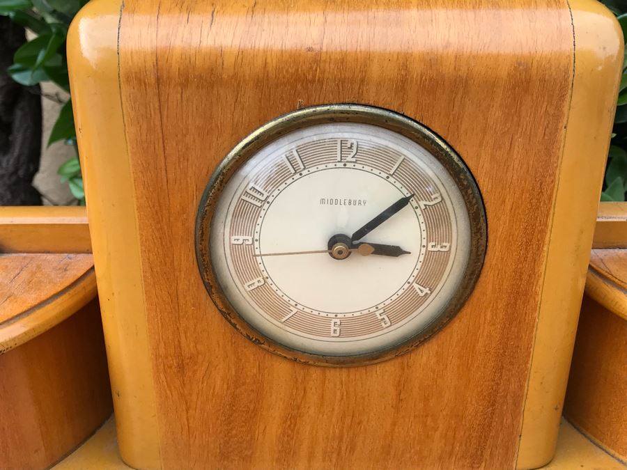 JUST ADDED - Fabulous Art Deco ROOS Chests Cedar Hope Chest With Rare Top Mounted Compartments With Clock (Clock Needs Rewiring) 43'W X 17'D X 32'H [Photo 7]